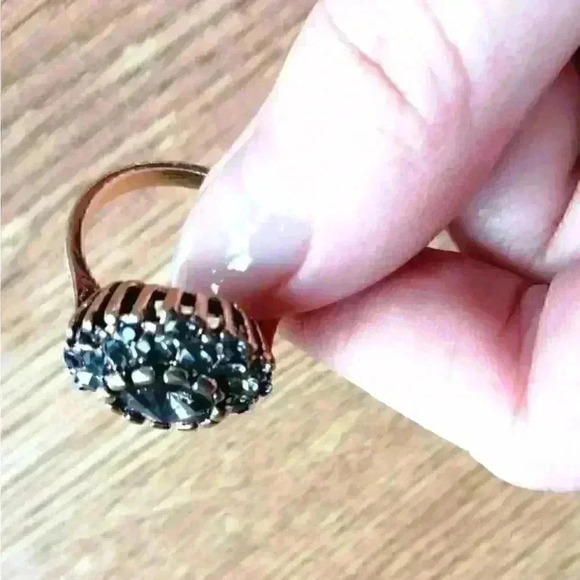 Vintage Boho Crystal Ring - Picture 12 of 13